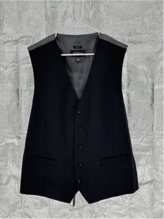 AWEARNESS Kenneth Cole Other - Men's AWEARNESS Kenneth Cole Black Slim Fit Vest Size 2X